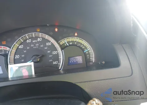 2013 Toyota Camry Se z USA, uszkodzony, nr VIN 4T1BF1FK3DU269772